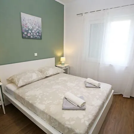 Modern Rak With Beautiful Pool *