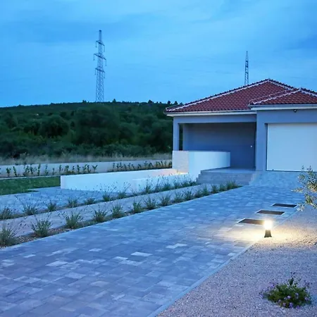 Modern Rak With Beautiful Pool Sibenik