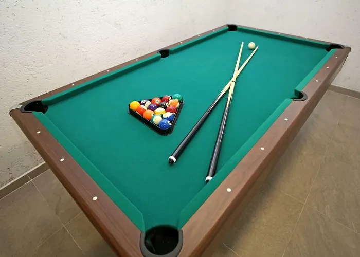 Modern Rak With Beautiful Pool Sibenik